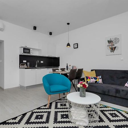Apartments Morpheus Makarska Exterior foto